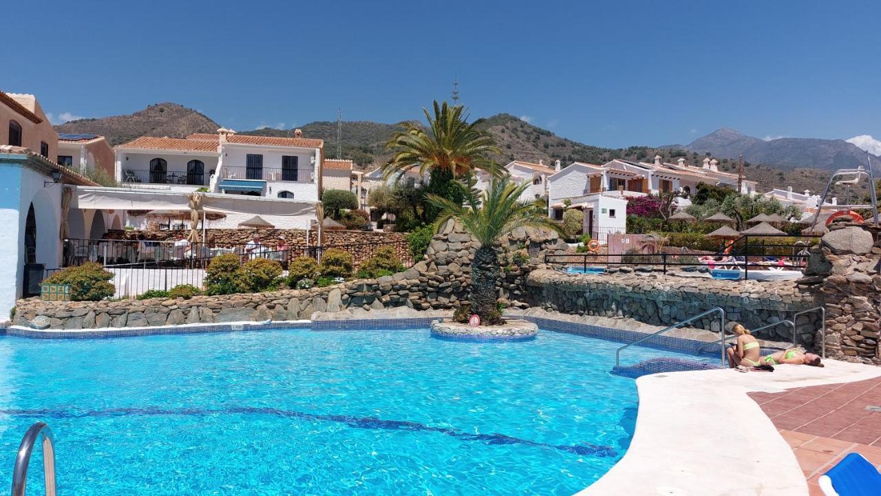 New Boho Home With Balcony, Private Garden And Communal Pool Nerja Exteriér fotografie